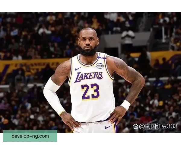 湖人最新赛季战报：勒布朗状态火热助队连胜势头强劲